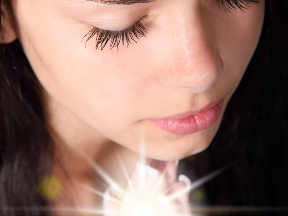 Illumina Rose Soul-Healing Activating Your Diamond Light Body - A New Chakra System  